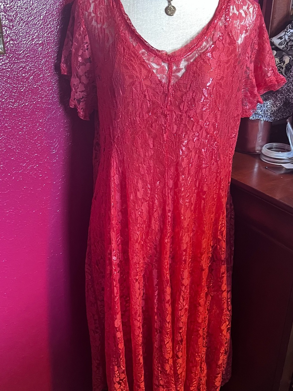 Elegant Red Lace Midi Dress with V-Neck